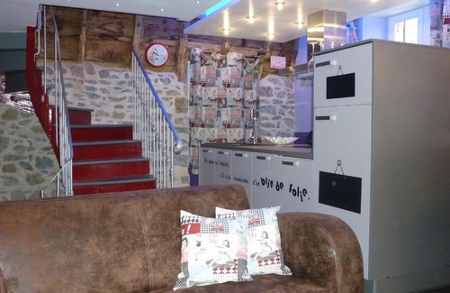 Mont-Dore Apartment | Pet-Friendly Retreat at La Vallée with 8.5/10 Guest Rating