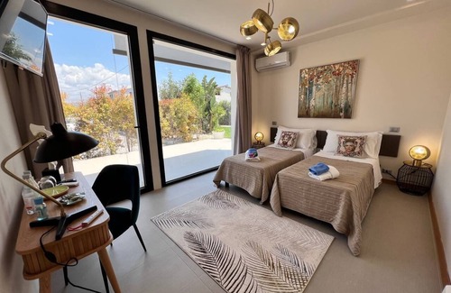 Agrigento Bed & Breakfast | Discover La Valle Dei Tempi: Poolside Bliss Awaits You