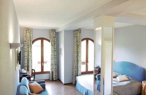 Bergamo Hotel | Guest Rated 9.8! Family-Friendly La Valletta Relais