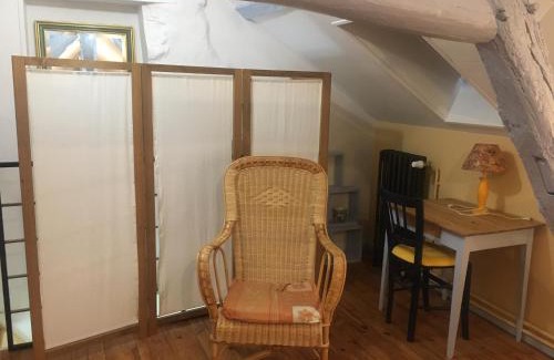 Roeze-sur-Sarthe House | Budget-Friendly Escape at La Vannerie - Rated 9.2/10!