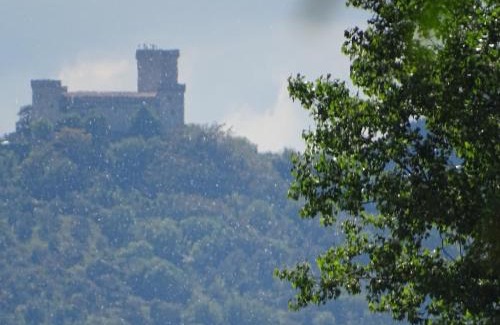 Narni Bed & Breakfast | Relax at La Vecchia Stalla B&B with Oceanfront Views