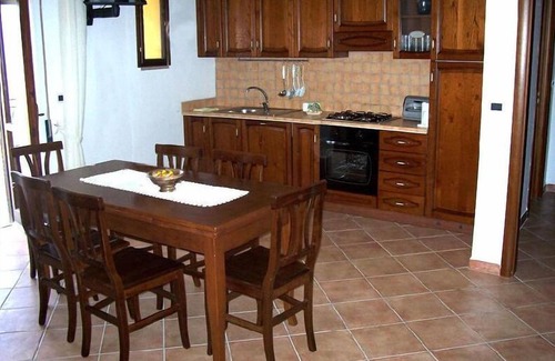 Prignano Cilento Bed & Breakfast | Inviting La Vecchia Taverna B&B with Spa & Family Amenities