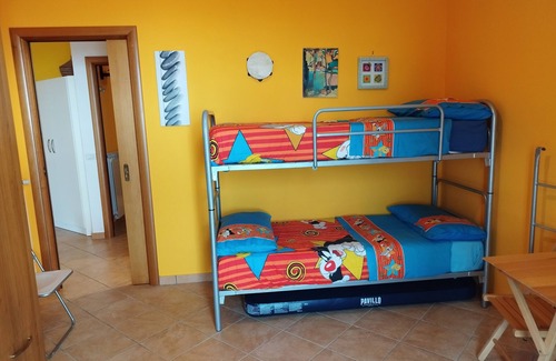 Prignano Cilento Bed & Breakfast | Inviting La Vecchia Taverna B&B with Spa & Family Amenities