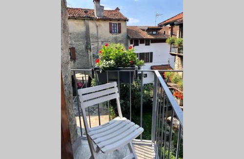 Brovello-Carpugnino House | Explore La Vecchia Torretta: Guest Rated 9.3 with Dining