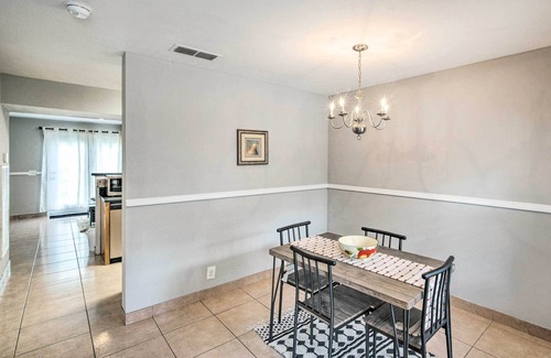 La Vergne House | Elegant La Vergne Townhome: Perfect for Nashville Getaway!