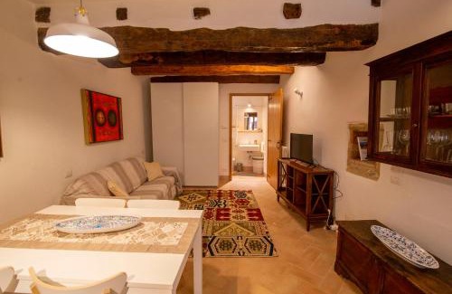 Torre del Colle Apartment | Family-Friendly La Vernaccia in Historic Bevagna - Rated 9.2