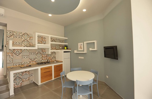 Licola Mare Apartment | Discover La Via del Mare Residence: Ocean View & Pool Access
