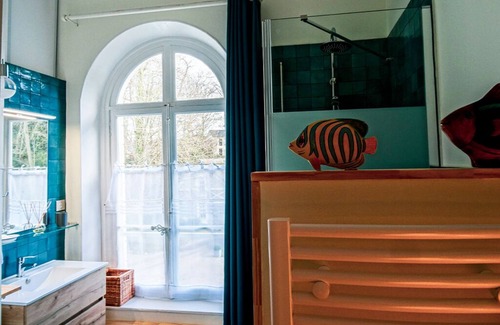 Orgeval House | Experience La vie de Château à Orgeval with Private Pool