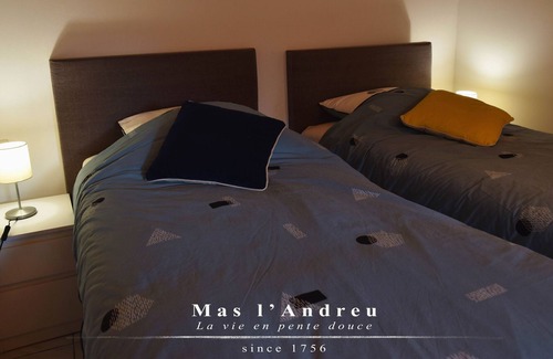 Corsavy House | Relax at La Vie en Pente Douce: Pool, Spa & Ocean Views