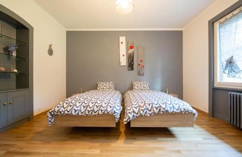Val-de-Travers Villa | Top-Rated La Viela: Family and Pet-Friendly Retreat