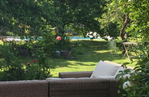 Chadeleuf House | Relaxing Oceanfront Retreat at La Vigie with Pool Access