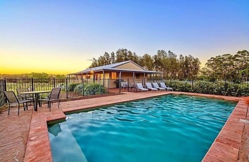 Pokolbin House | Unforgettable Stay at La Vigna Vineyard for 40 Guests