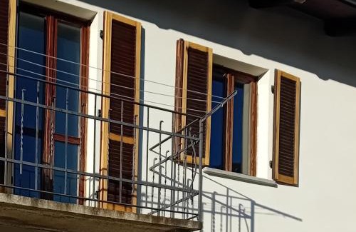 Montegrosso dʼAsti House | Cozy La Vigna: Pet and Child Friendly Retreat