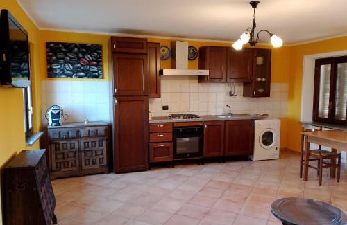 Montegrosso dʼAsti House | Cozy La Vigna: Pet and Child Friendly Retreat