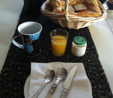 Meusnes Bed & Breakfast | Discover Family-Friendly Comfort at La Vigneraie de Meusnes
