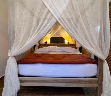 Grand-Bourg Bed & Breakfast | Experience Oceanfront Bliss at La Villa By Ferdi'Nan