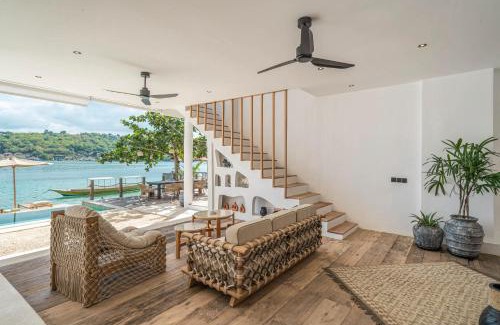 Ceningan Island Villa | Beachfront Bliss at La Villa Ceningan - Family-Friendly Getaway