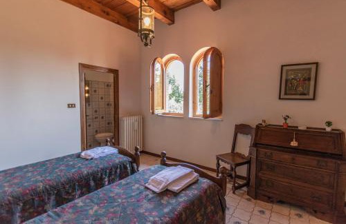 Barberino Tavarnelle Villa | Relaxing Retreat at La Villa di Torraiolo with Pool & Kitchen
