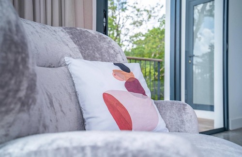 Schoelcher Villa | Experience La Villa dans les prés: Relaxing Poolside Retreat