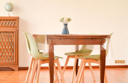 Bergamo Apartment | Family-Friendly Retreat at La Villa dei Nonni - Rated 9.6/10