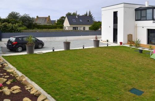 Cleder Villa | Discover La Villa des Amiets: Pool & Steps from the Beach