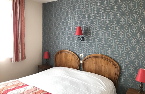 Aumale Hotel | Discover Comfort at La Villa des Houx - Rated 8.4/10
