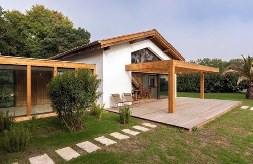 Moliets-et-Maa Villa | 🏡 La Villa des Résiniers - Heated pool, forest & ocean just around the corner!
