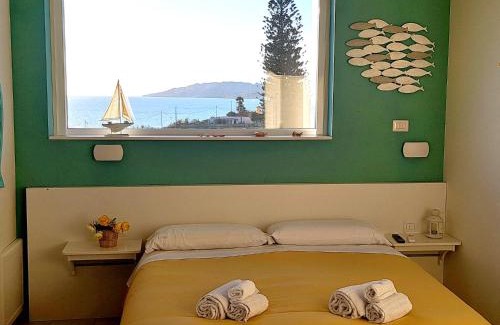 Pisciotto-Carrubella House | Oceanfront Escape at La Villa di Eracle with Ocean Views