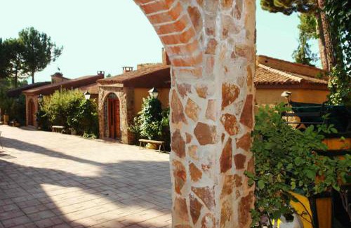 Cuenca Apartment | Discover La Villa Don Quijote: Oceanfront Pet-Friendly Retreat