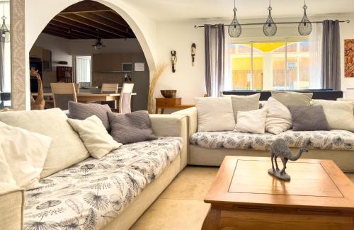 Dos d'Ane Villa | Relax at La Villa Dos D'âne: 4-Star with Hot Tub & Family Fun