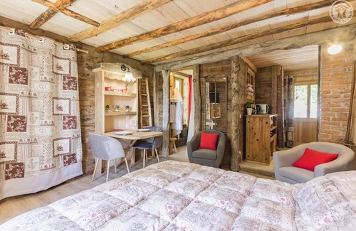 Termignon Apartment | Oceanfront Escape at La VILLA du DORON - Rated 9.6/10