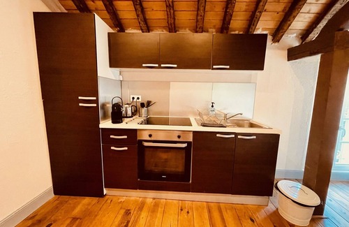 Thiveral-Grignon Apartment | Inviting La Villa Du Moulin de Champie - Family-Friendly Retreat