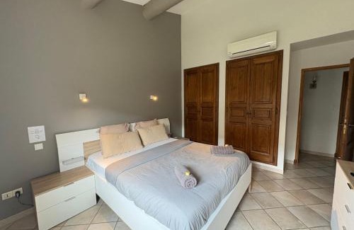 Fourques Villa | Relax at La Villa Mariam: Jacuzzi & Oceanfront Views