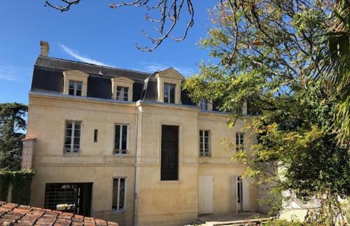 Cognac Apartment | Discover La Villa Ponsin: Family-Friendly Getaway
