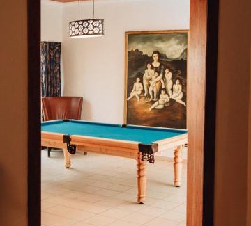 Tozeur House | Cozy Stay at La Villa Romaine with Kitchen Amenities