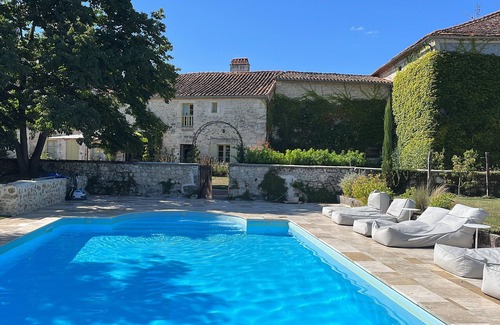 Gout-Rossignol House | Escape to Nature at La Villa Rossignol with Pool & Spa