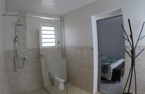 Sainte-Clotilde Bed & Breakfast | Experience La Villa Vie d'Hôte: Guest Rated 9/10 with Pool