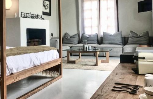 Franschhoek House | Discover La Villa: Oceanfront Retreat with Pool & Hot Tub