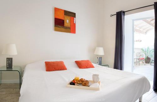 La Couarde-sur-Mer Apartment | Explore La Virginie - Suite Parée'Ô: Family & Pet Friendly