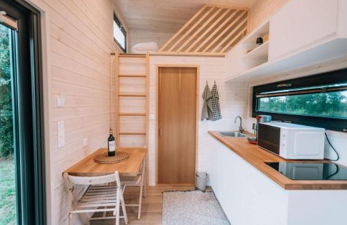 Saint-Sebastien House | Pet-Friendly Haven at La Voie Romaine - Rated 9/10!