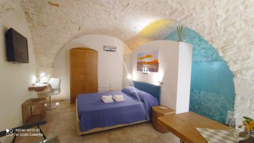 Old Town Cisternino Apartment | Explore La Volta del Conte in Historic City Center