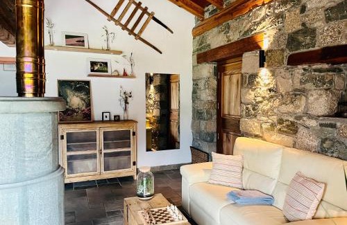 Verrayes Villa | Explore La Vrille - Metcho: Family & Pet-Friendly Retreat