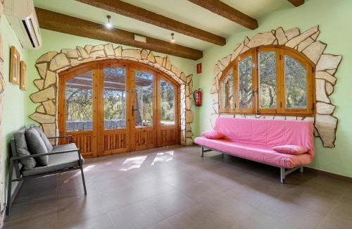 La Riera de Gaia House | Explore La Xaconera: Pet Friendly Getaway with Pool