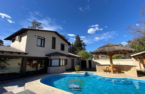 San Salvador de Jujuy House | Discover La Yaleña Home: Family-Friendly with Pool & Hot Tub