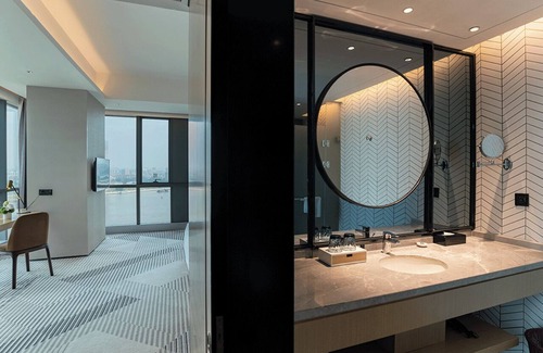 Pazhou Residential District Hotel | Discover La Yarda Hotel Guangzhou: Family-Friendly Retreat