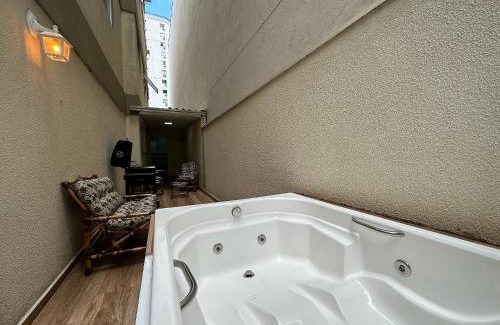 Barra Sul Apartment | Cozy 2 Suites + 1 Room with Jacuzzi & Grill - Pet-Friendly