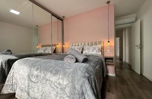 Barra Sul Apartment | Cozy 2 Suites + 1 Room with Jacuzzi & Grill - Pet-Friendly