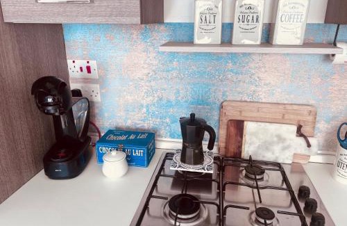 San Gwann Apartment | Indulge in LA88 SweetHome Penthouse with Hot Tub & Ocean View