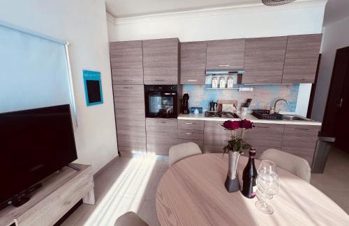 San Gwann Apartment | Indulge in LA88 SweetHome Penthouse with Hot Tub & Ocean View