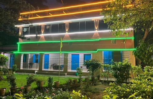 Konark Cabin | Discover Labanya Lodge: Family-Friendly with Breakfast Included